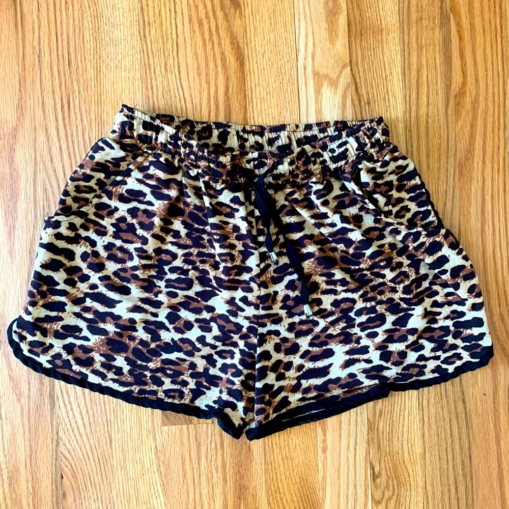 Leopard shorts